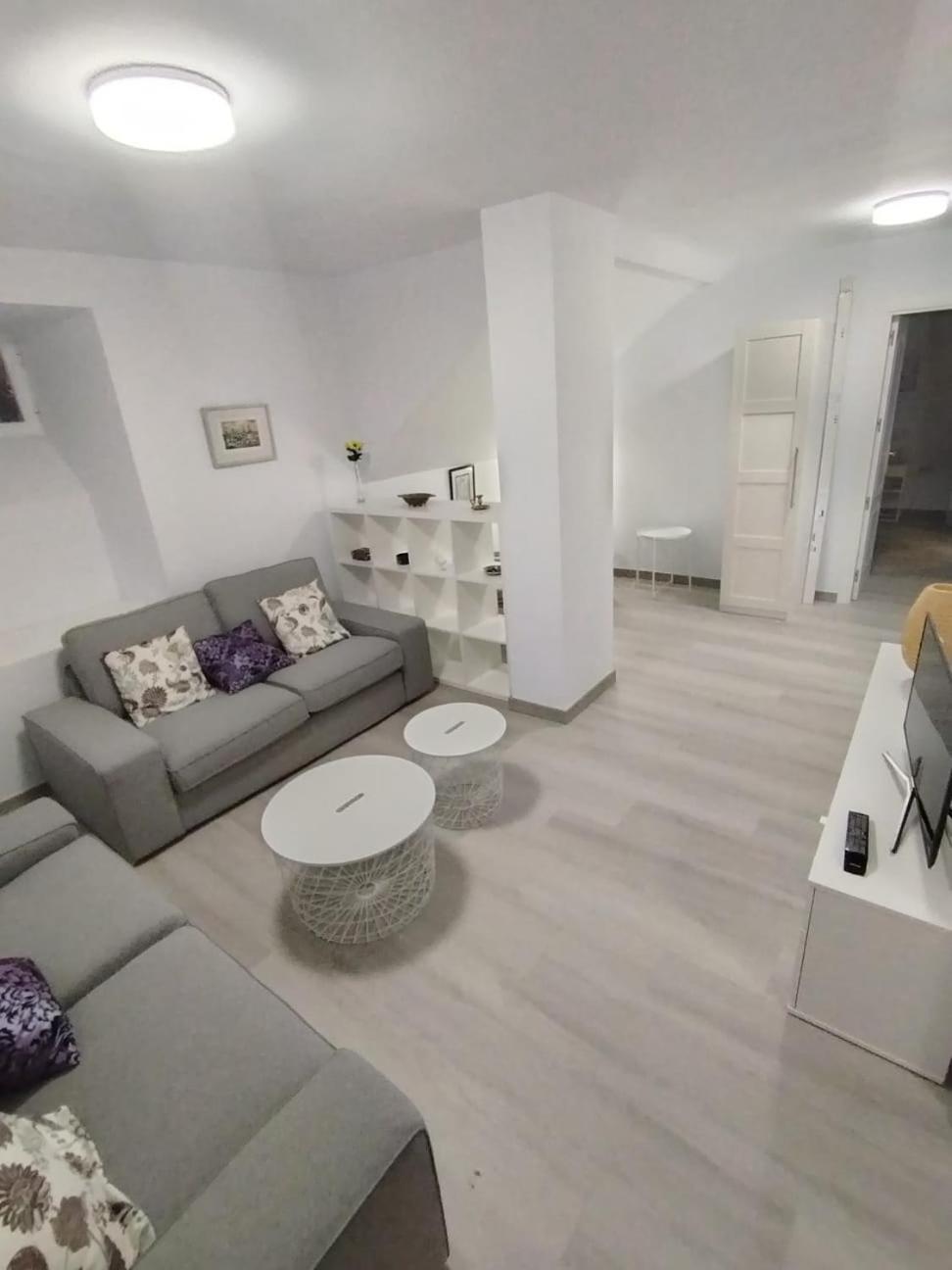 Hostel Latimoamericano Masculino Madrid Kültér fotó