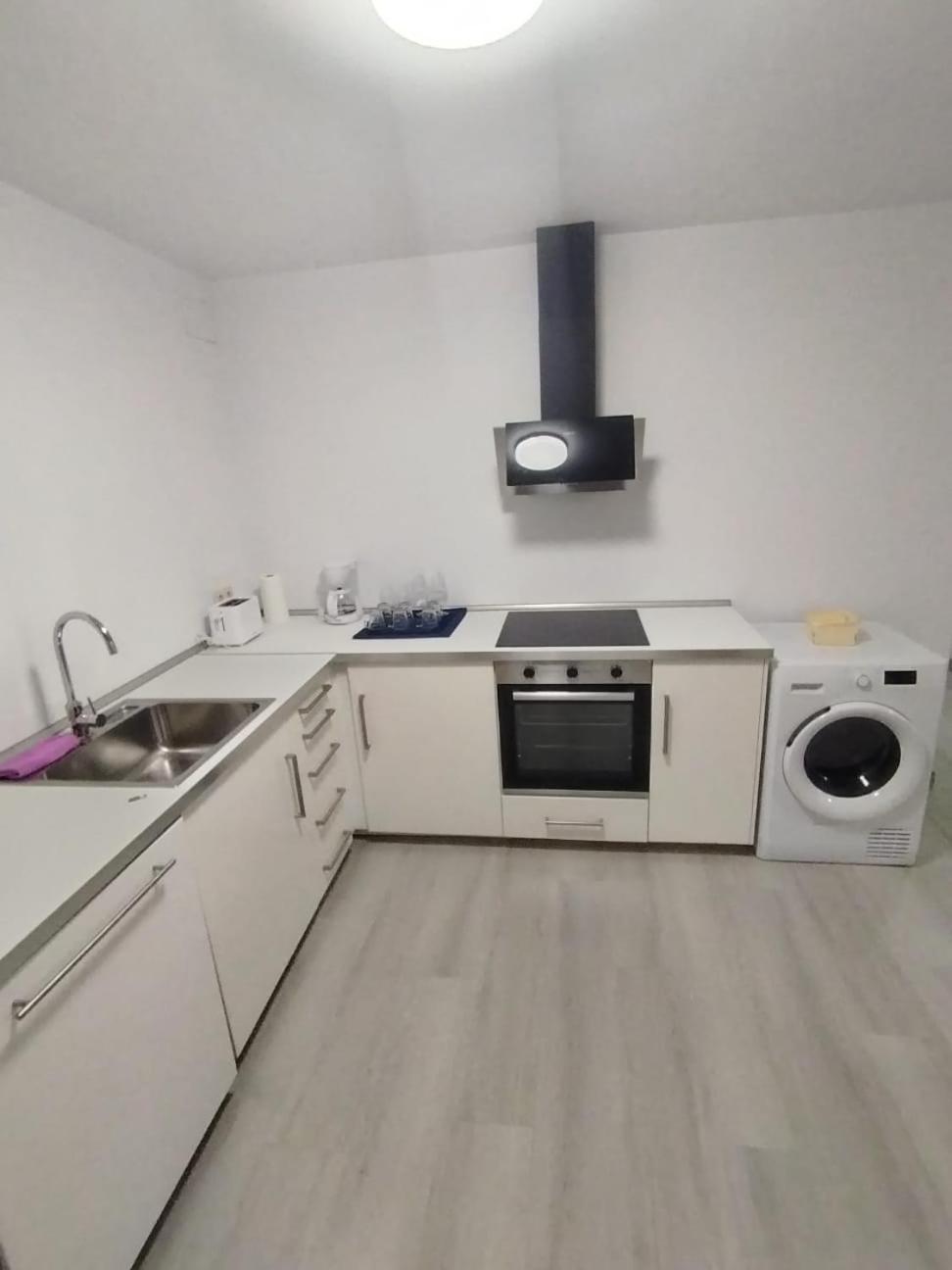 Hostel Latimoamericano Masculino Madrid Kültér fotó